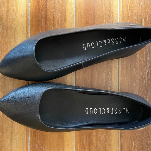 Musse & Cloud Habana Ballet Flat in Black - Picture 8 of 12
